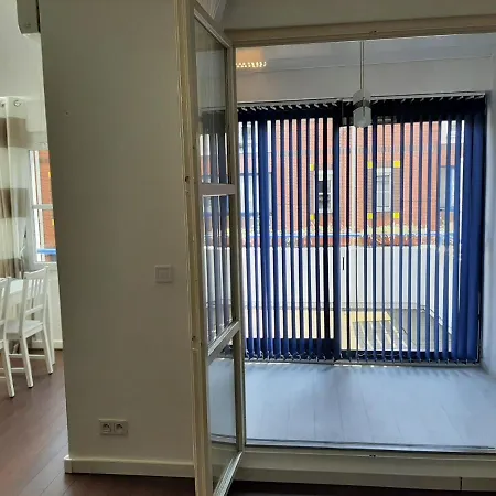 Pratique Et Calme Dans Centre De Evry *